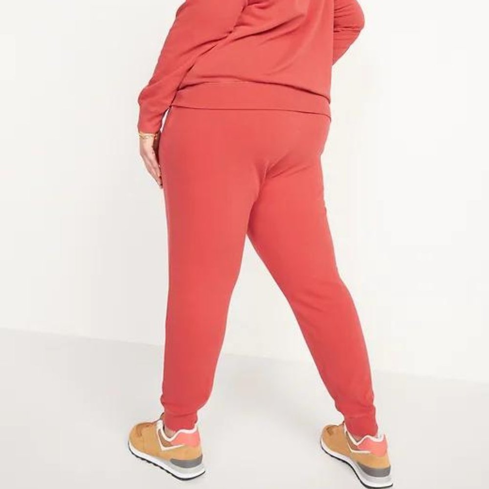 Old Navy Mid-Rise Vintage Street Jogger Sweatpants for Women New - Picture 6 of 6